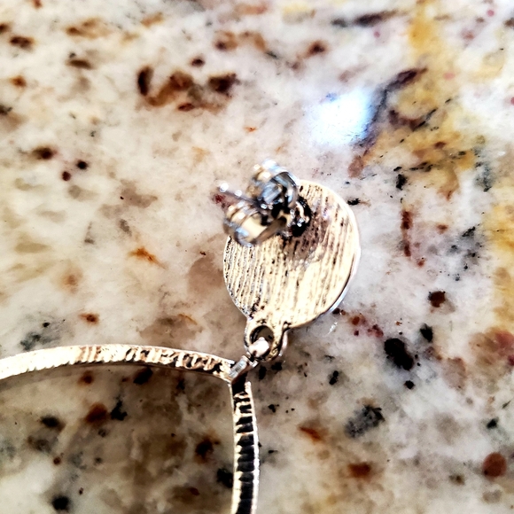 925 Sterling Silver large etched hoop earrings - Picture 5 of 8